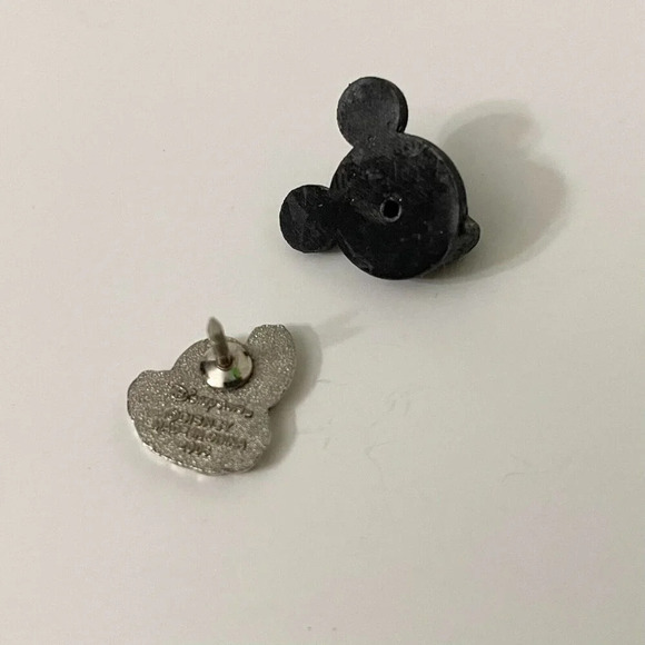 Lot of 3 Snow White Dwarf Pins Dopey Happy - Picture 11 of 13